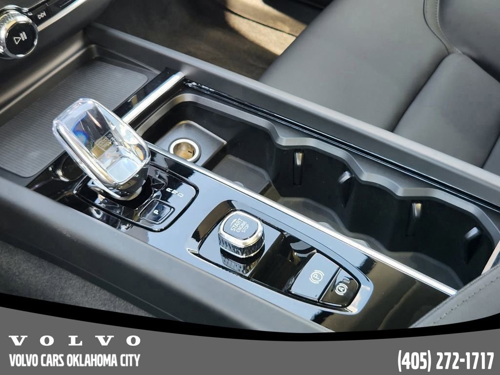 Certified 2026 Volvo XC60 B5 Plus w/ Protection Package Premier image 20