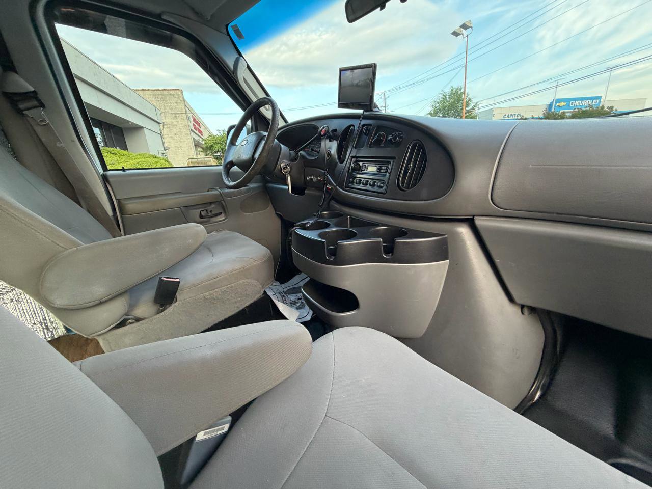 Used 2007 Ford E-250 and Econoline 250 RWD image 37