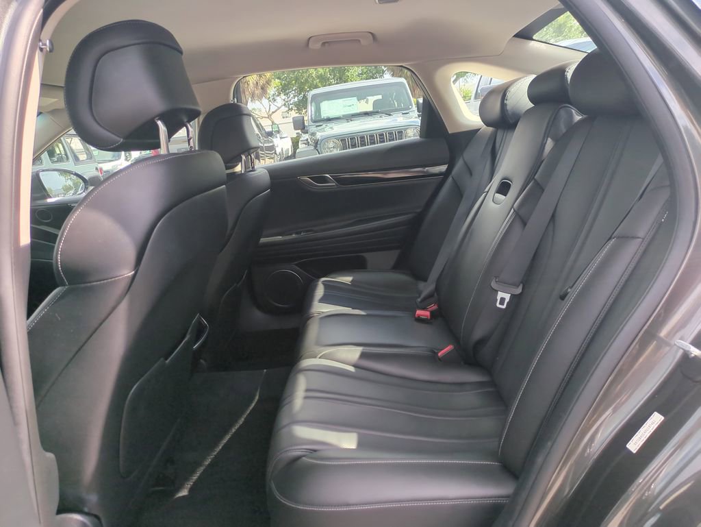 Used 2023 Genesis G80 2.5T AWD/4WD image 14