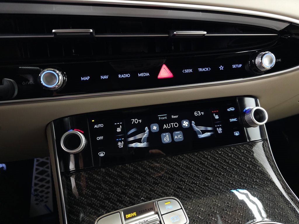 Used 2026 Genesis GV70 3.5T Sport Prestige image 29