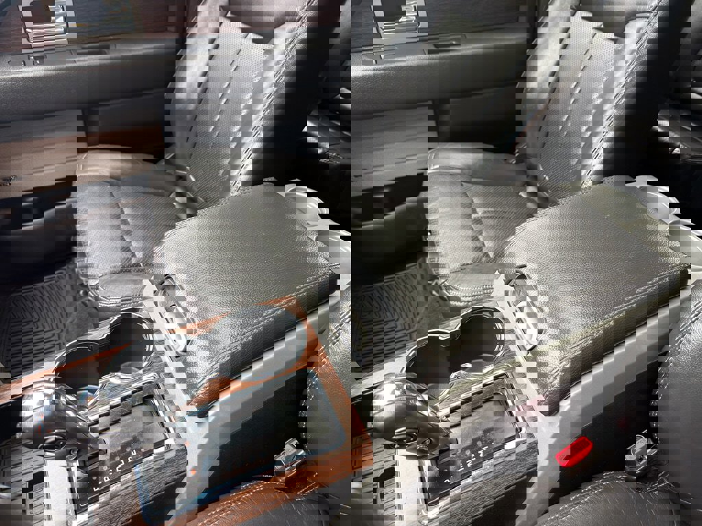 Used 2013 Ford F150 Lariat w/ Luxury Equipment Group image 37