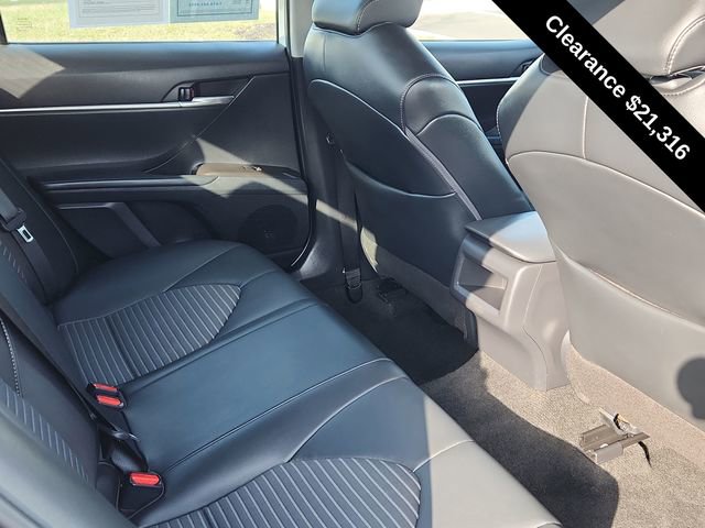Used 2023 Toyota Camry SE image 24