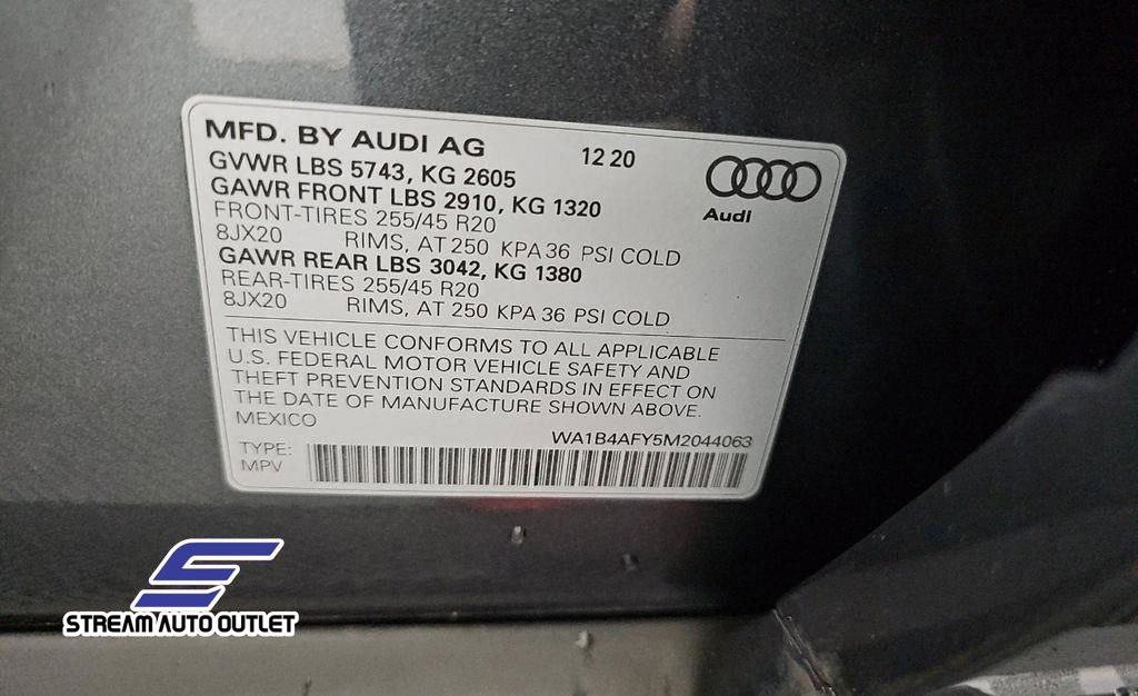 Used 2021 Audi SQ5 Premium Plus w/ Premium Plus Package image 18