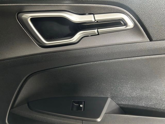 New 2026 Kia Sportage EX image 15