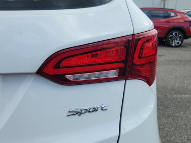 Used 2017 Hyundai Santa Fe Sport w/ 2.4L Tech Package 04 FWD image 10