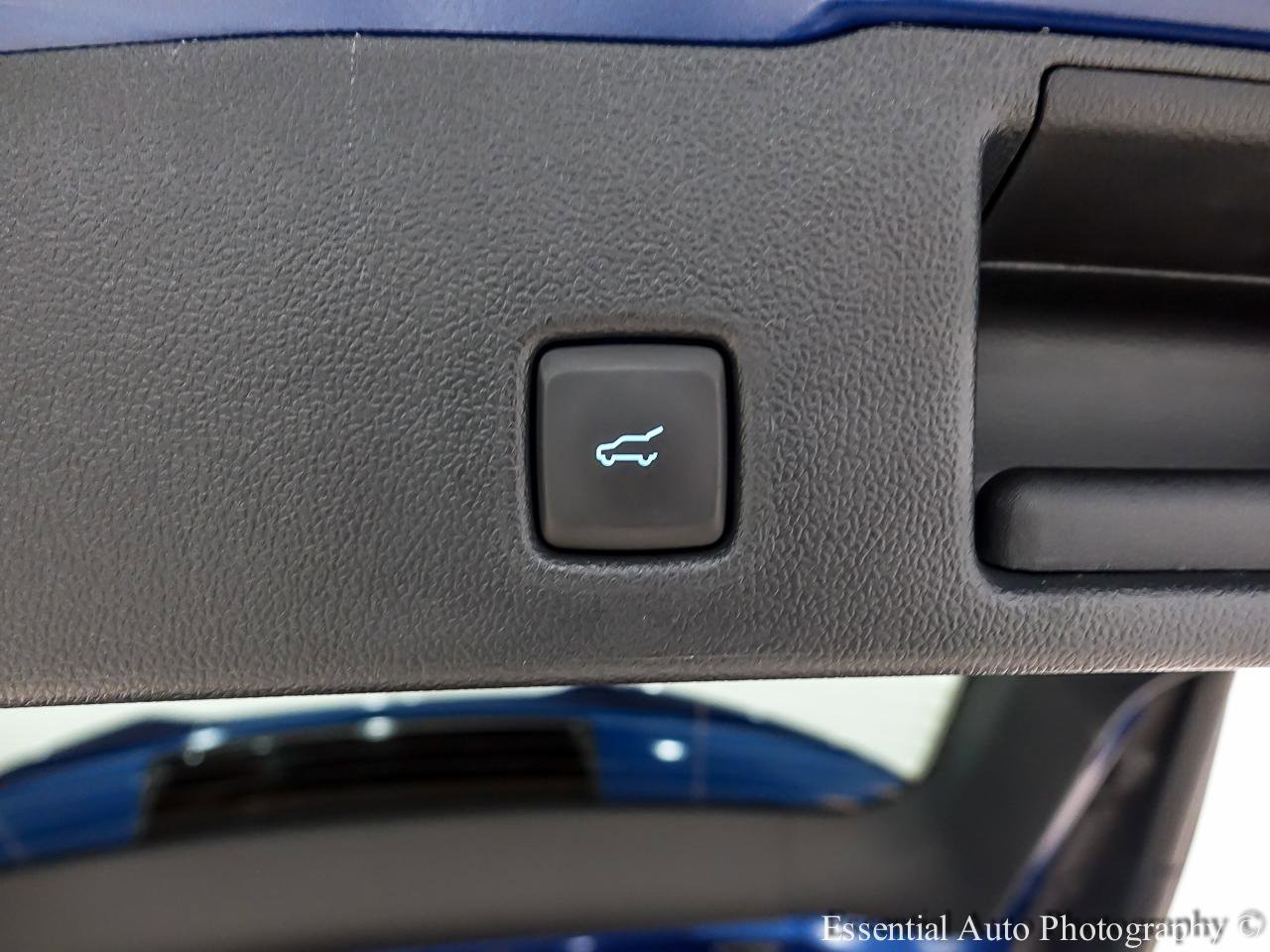 Used 2023 Ford Escape ST-Line w/ Tech Pack #1 AWD/4WD image 28