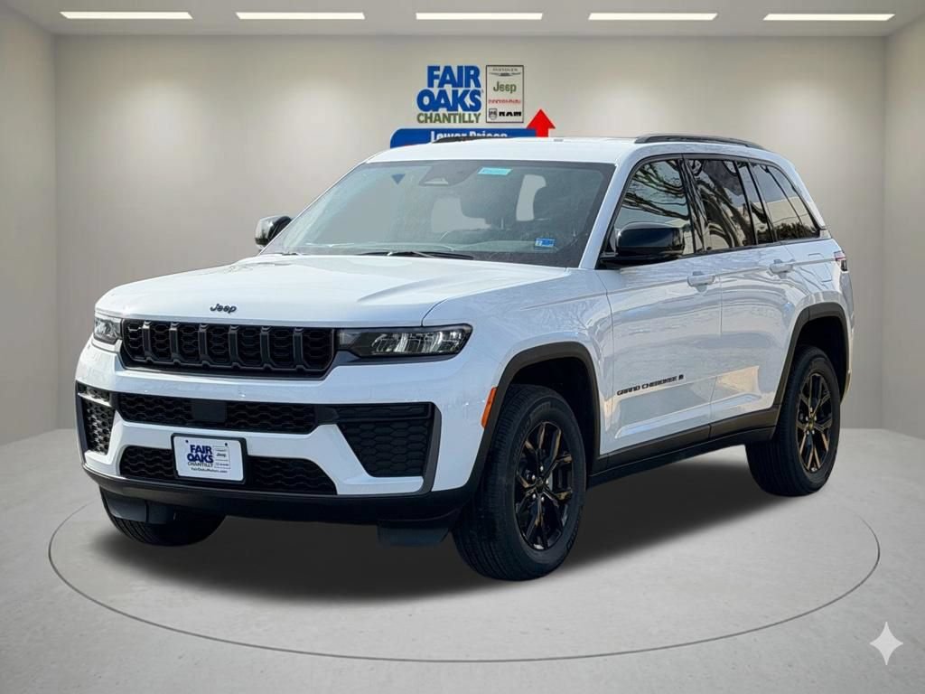 New 2026 Jeep Grand Cherokee Altitude AWD/4WD image 2