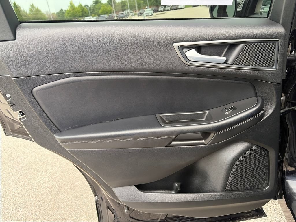Used 2024 Ford Edge SE AWD/4WD image 23