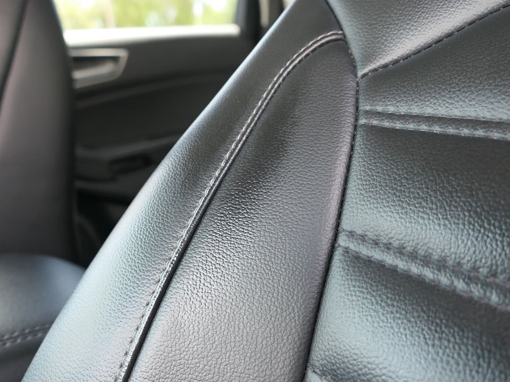 Used 2023 Ford Edge SEL w/ Convenience Package AWD/4WD image 13