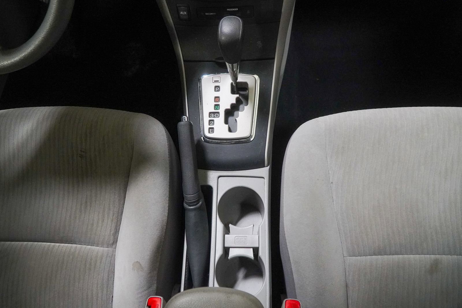 Used 2010 Toyota Corolla LE image 28