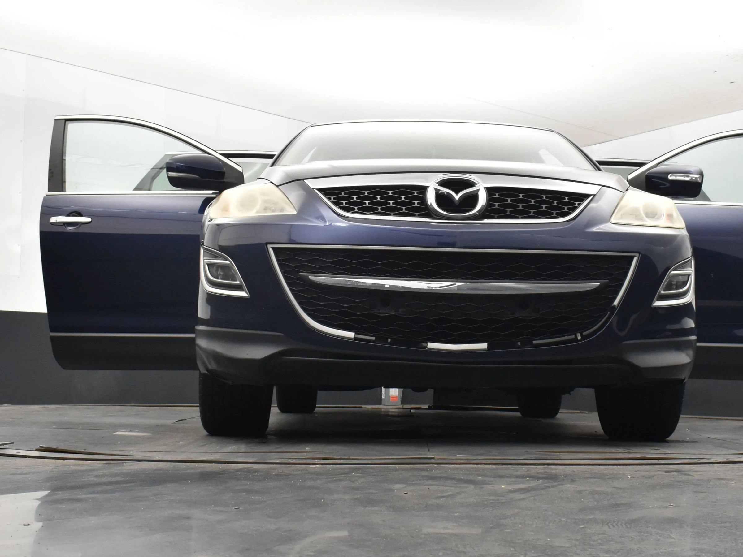Used 2010 MAZDA CX-9 Grand Touring w/ Moonroof & Bose Audio Pkg AWD/4WD image 11