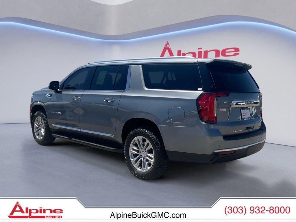 Certified 2022 GMC Yukon XL SLT w/ SLT Premium Package AWD/4WD image 3