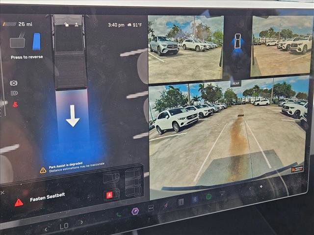 Used 2024 Tesla Cybertruck AWD Crew Cab image 14