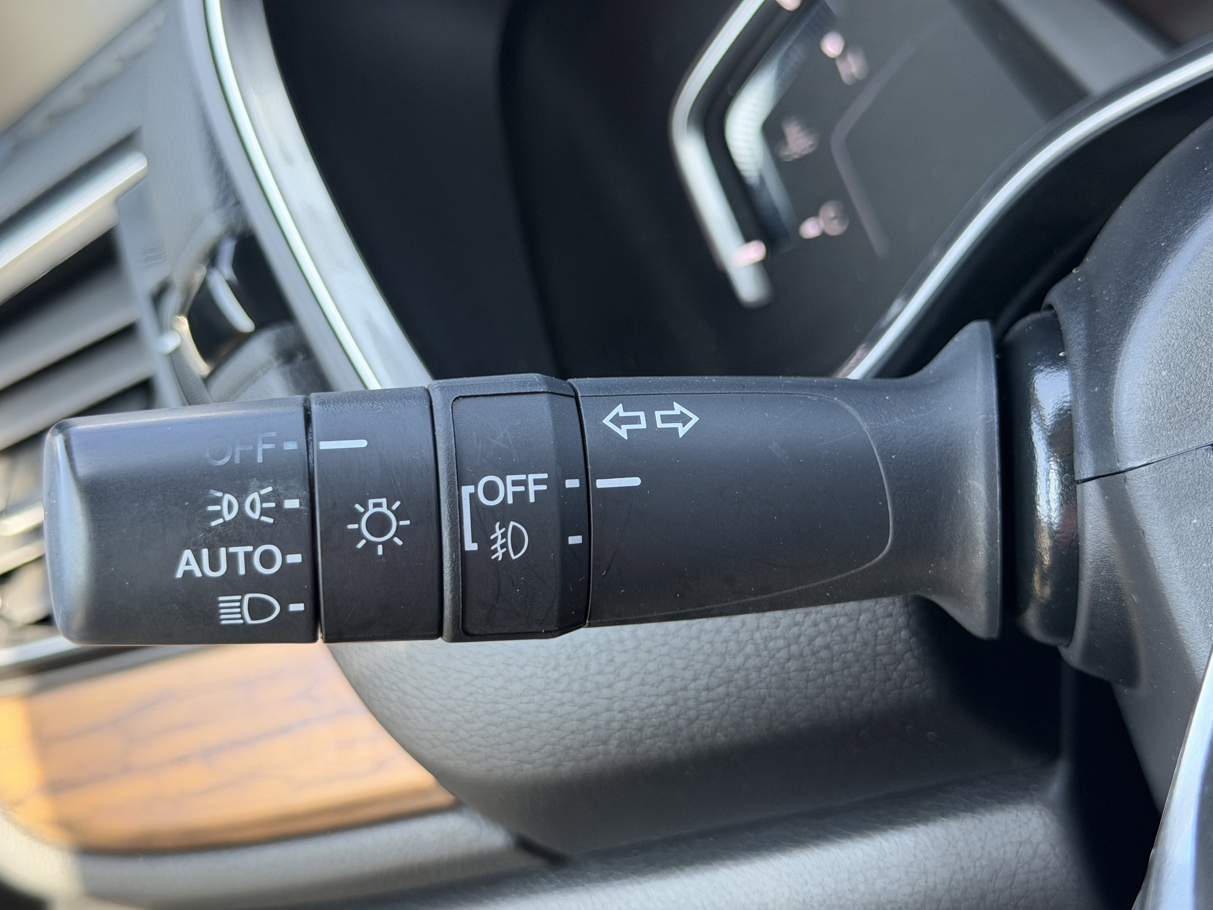 Used 2018 Honda CR-V EX-L image 26