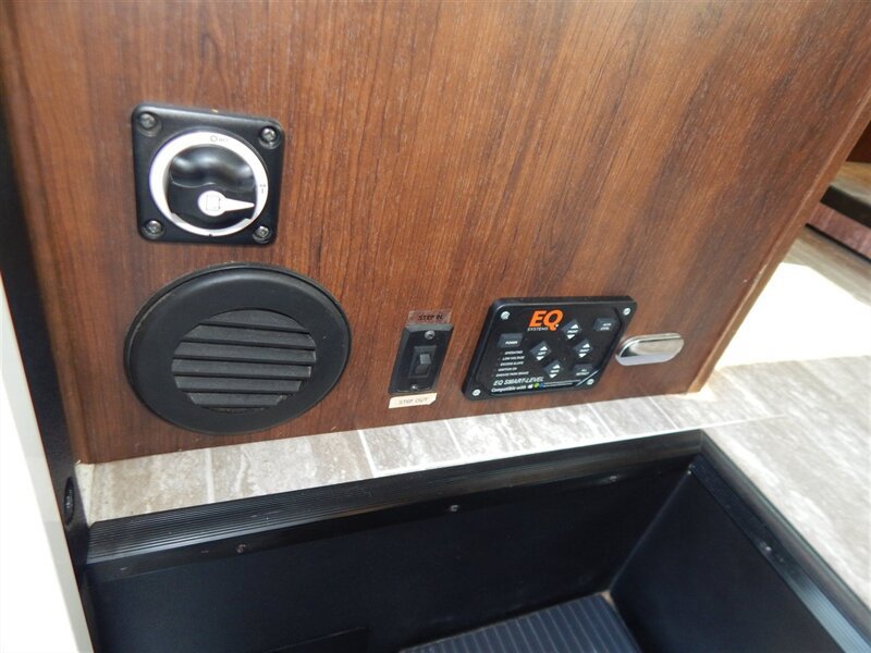 Used 2017 Mercedes-Benz Sprinter 3500 image 24