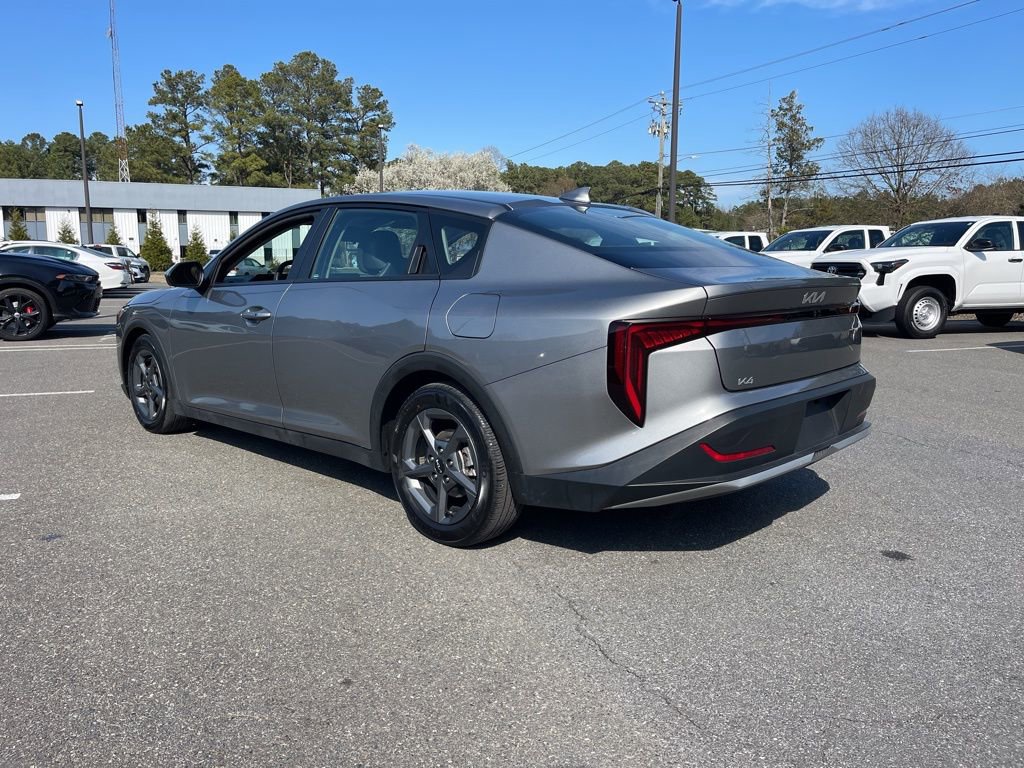 Used 2025 Kia K4 LXS image 7