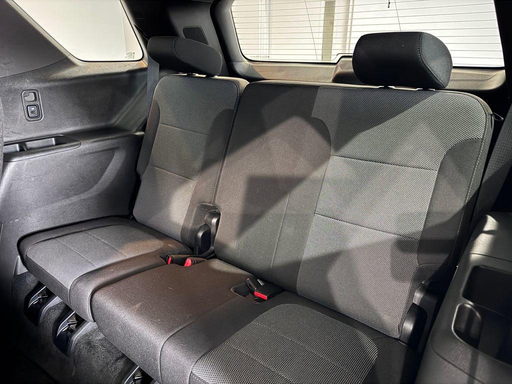 Certified 2023 Chevrolet Traverse LT w/ Midnight/Sport Edition AWD/4WD image 10