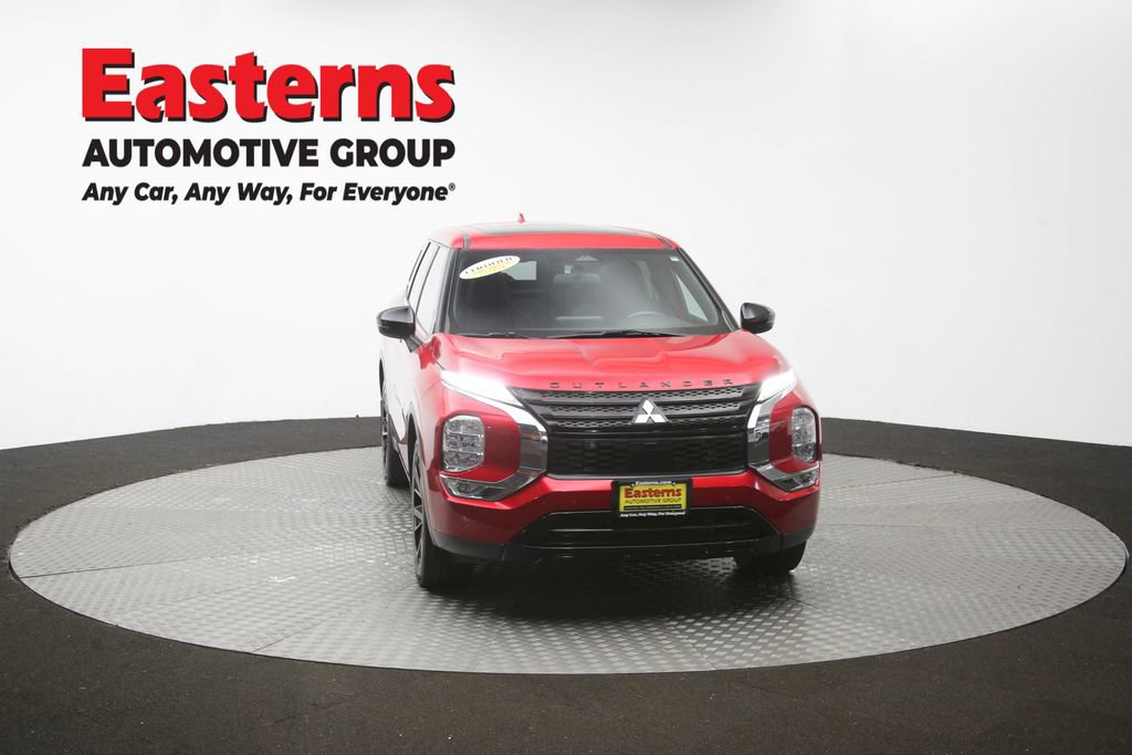 Used 2022 Mitsubishi Outlander SE FWD image 52