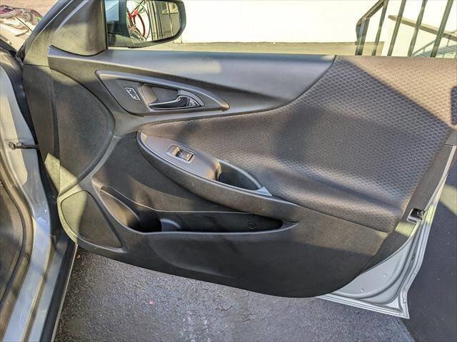 Used 2024 Chevrolet Malibu LT image 19