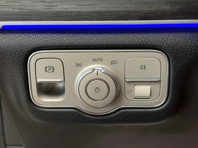 Certified 2025 Mercedes-Benz GLE 450e 4MATIC image 21