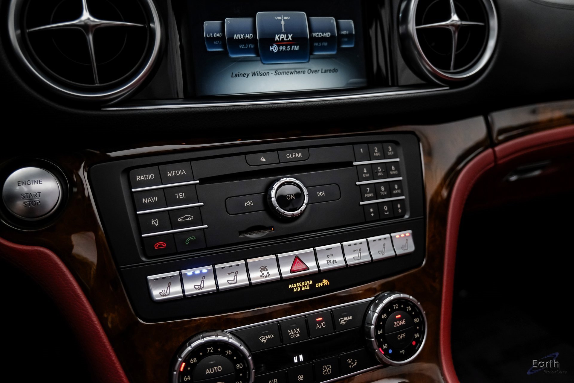 Used 2017 Mercedes-Benz SL 550 image 68