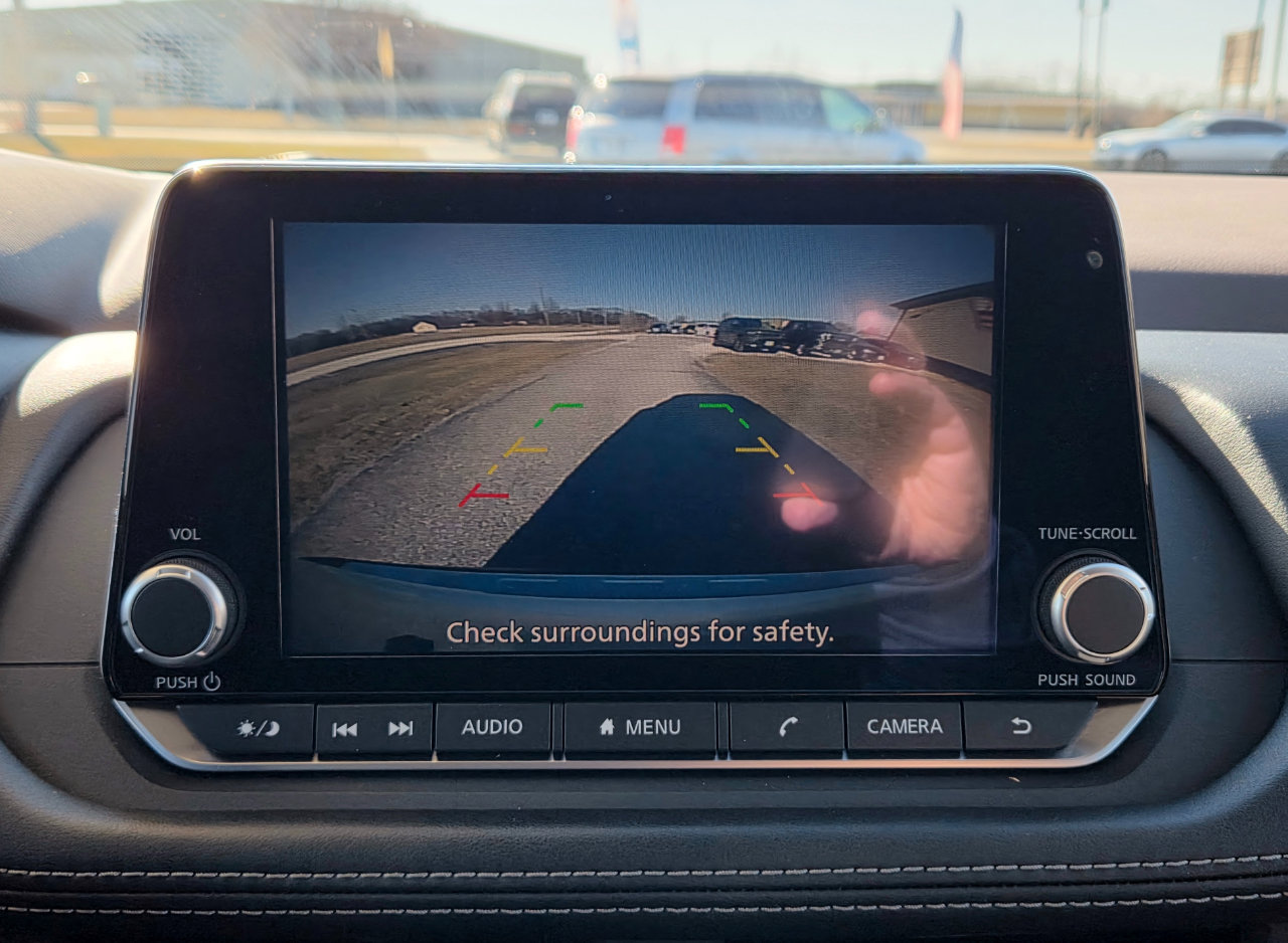 Used 2023 Nissan Rogue SV w/ SV Premium Package image 13