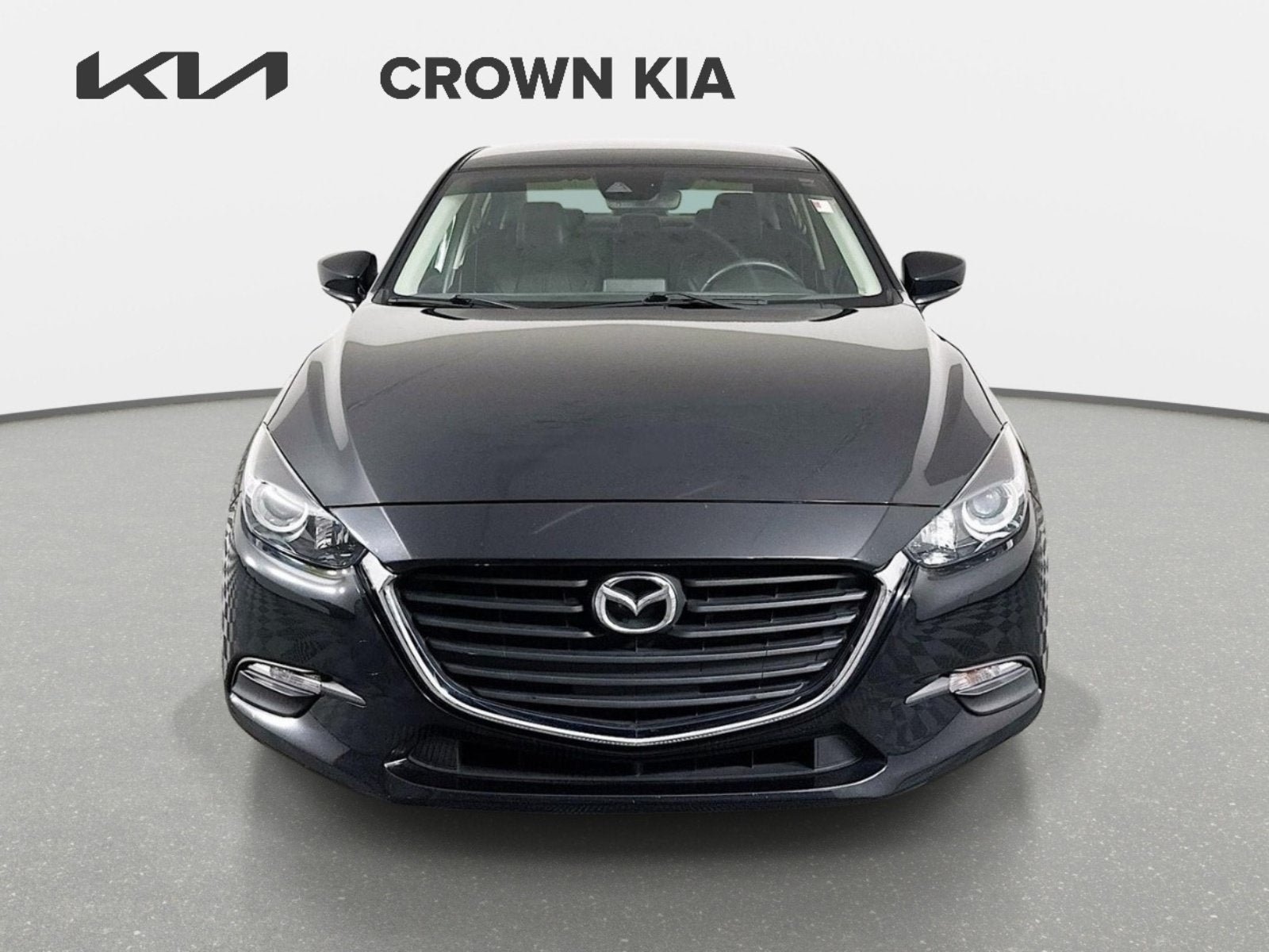 Used 2018 MAZDA MAZDA3 Touring FWD image 2