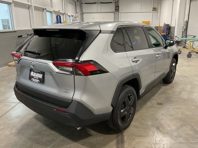 Used 2024 Toyota RAV4 LE image 6