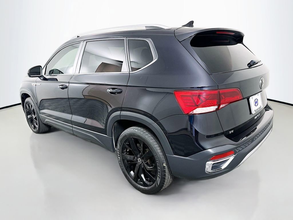 Used 2023 Volkswagen Taos SE image 7