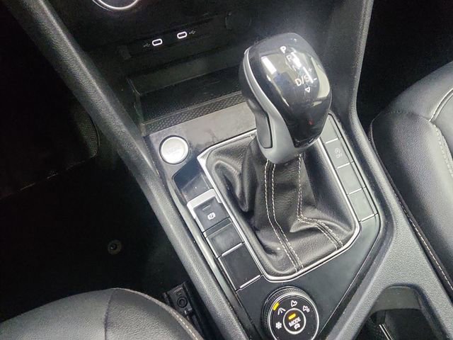 Used 2023 Volkswagen Taos SE image 22