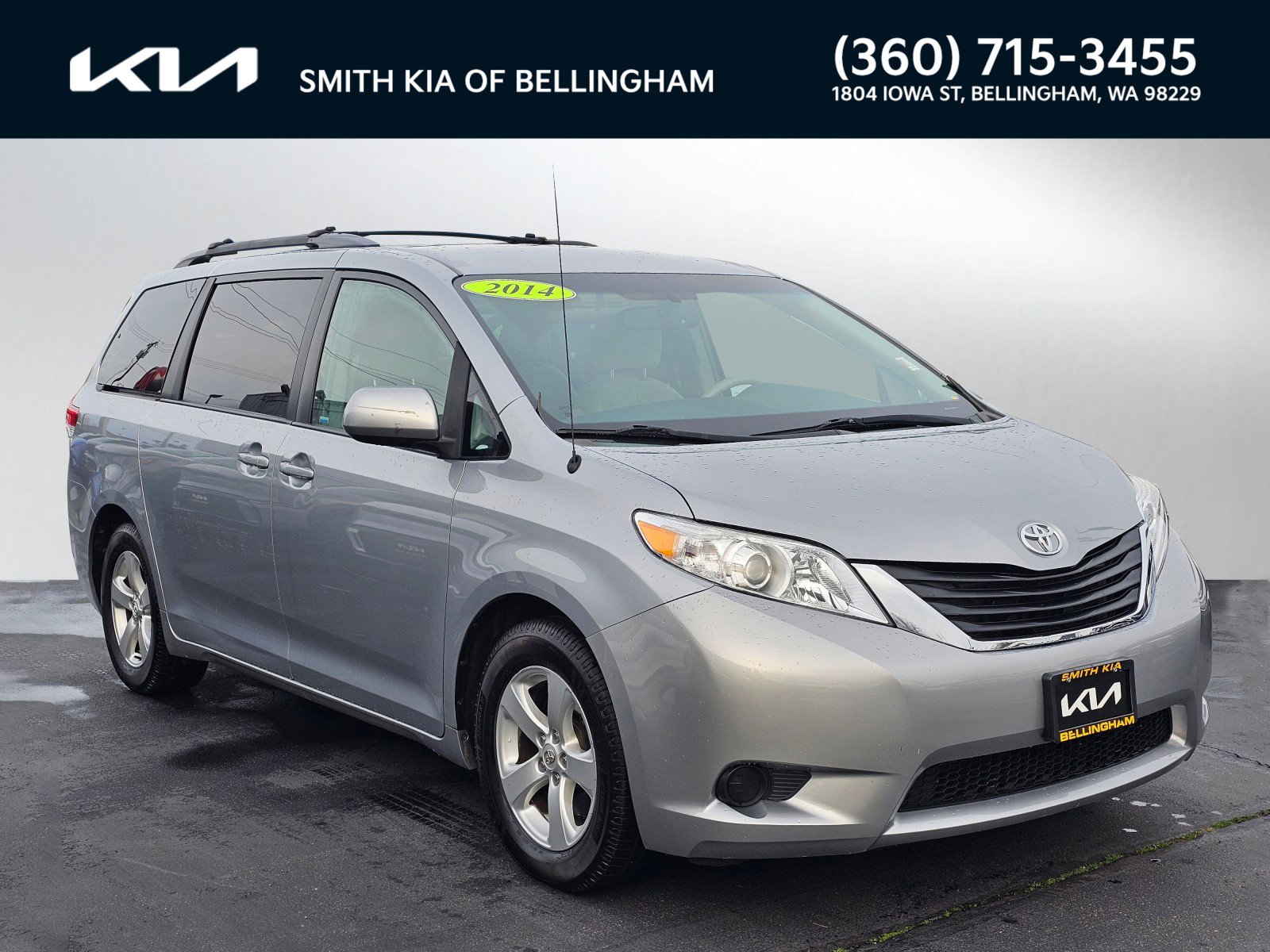 Used 2014 Toyota Sienna LE