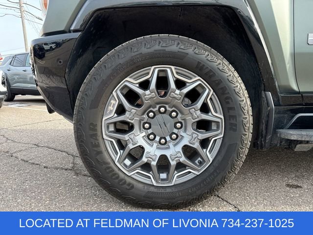 Used 2024 GMC Hummer EV 3X image 33