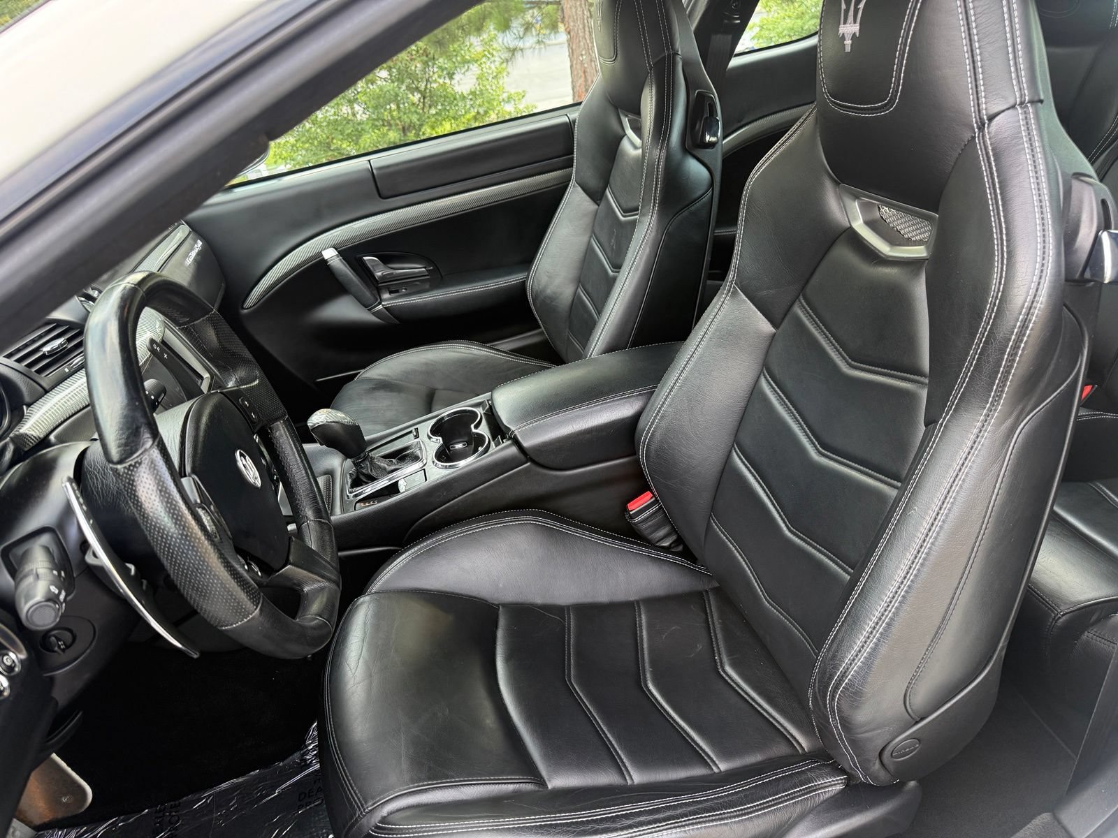 Used 2013 Maserati GranTurismo Sport RWD image 34