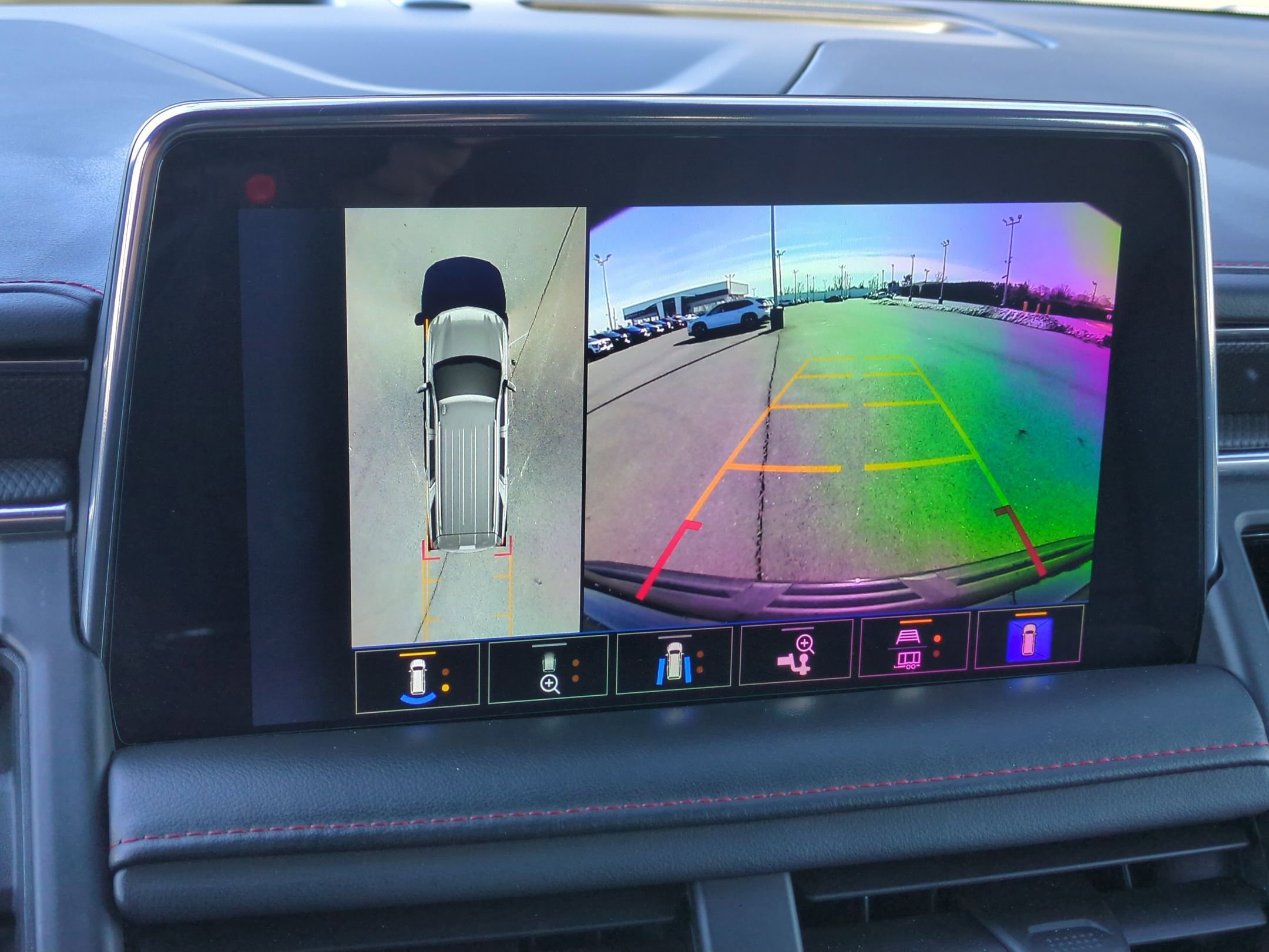 Certified 2022 Chevrolet Tahoe RST w/ Luxury Package image 15