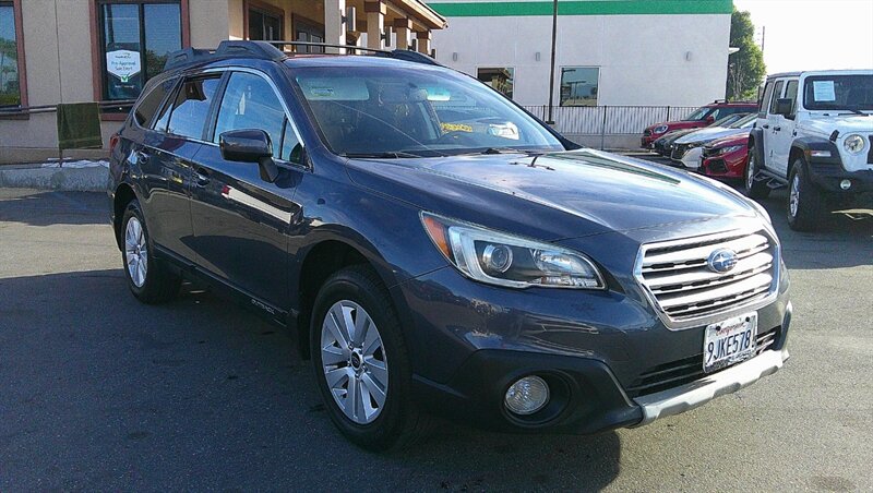 Used 2015 Subaru Outback 2.5i Premium AWD/4WD image 9