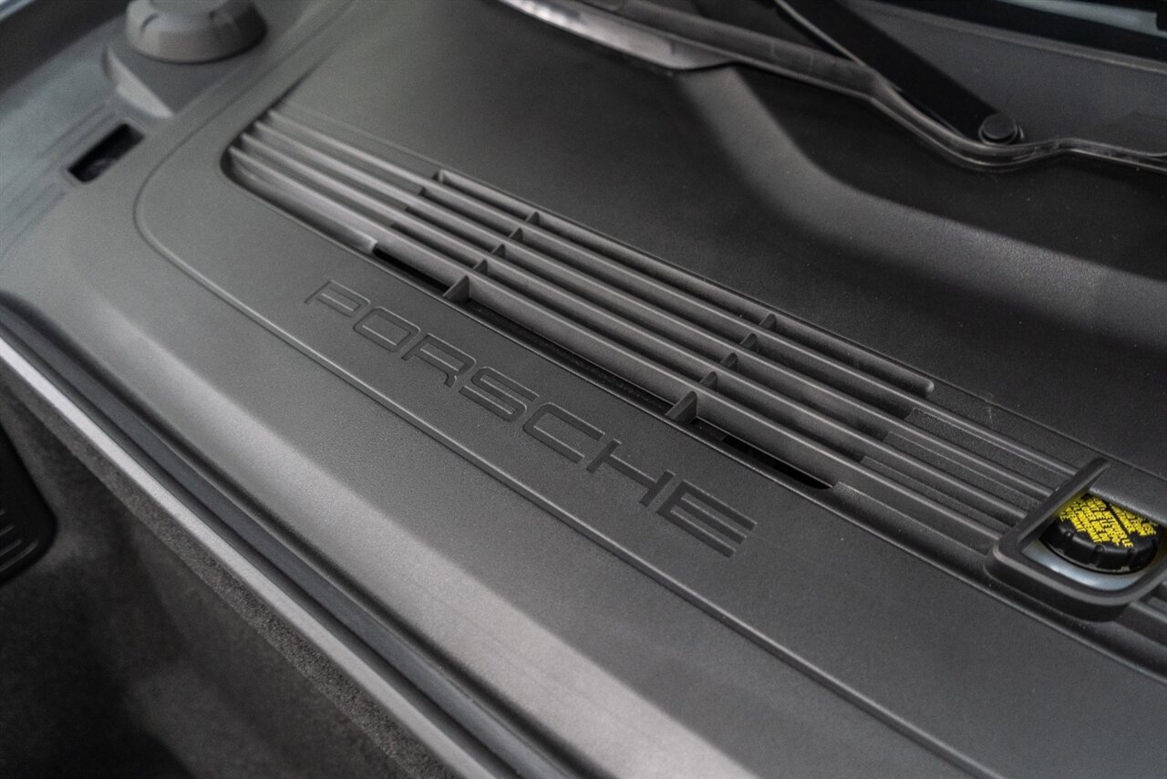 Used 2024 Porsche 718 Cayman GTS RWD image 33