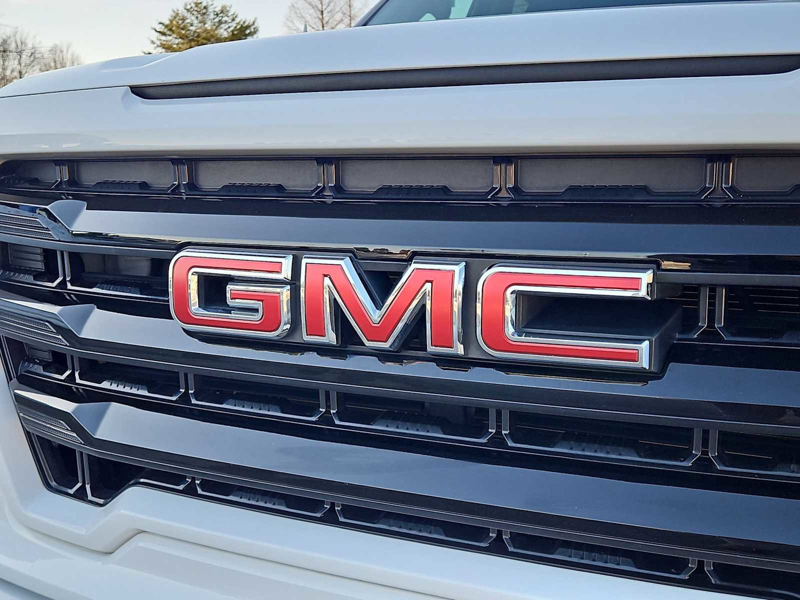 Certified 2022 GMC Sierra 1500 Elevation image 12