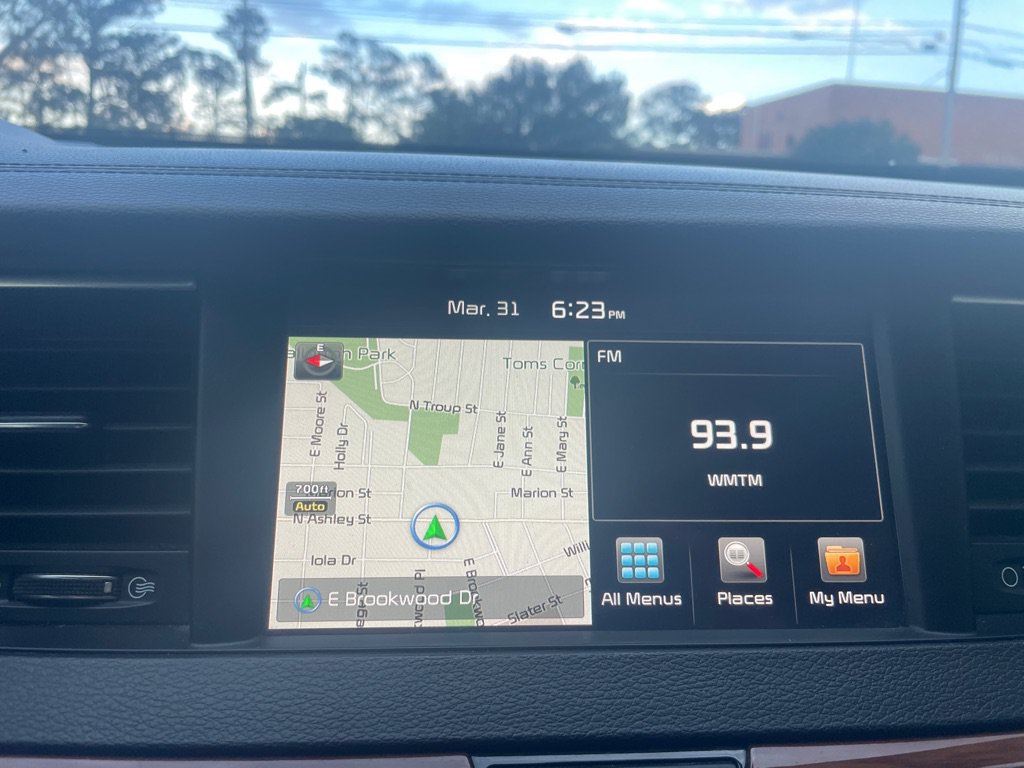 Used 2017 Kia Cadenza Technology FWD image 21