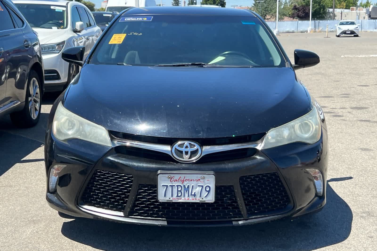Used 2016 Toyota Camry SE FWD video 2