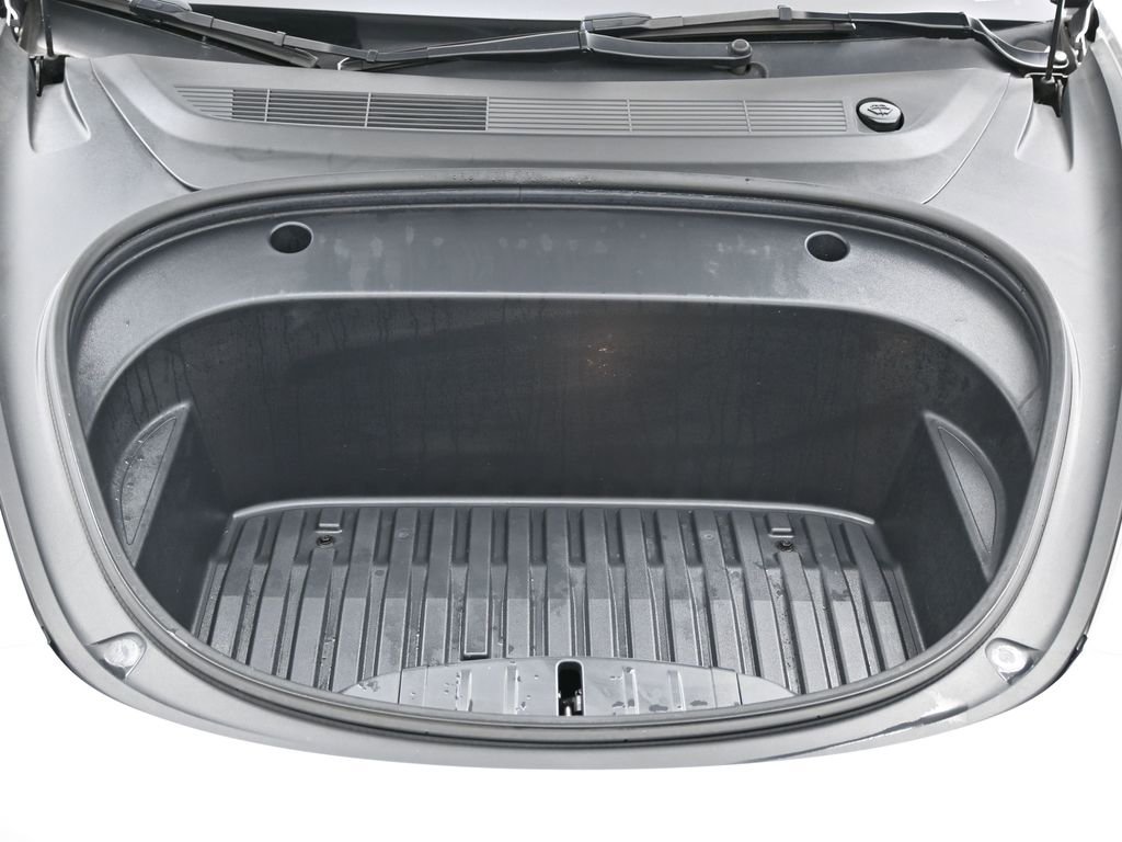 Used 2023 Tesla Model 3 Standard Range image 23