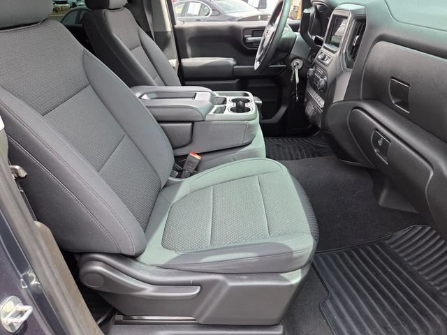 Used 2020 Chevrolet Silverado 1500 Custom w/ Custom Value Package RWD image 15