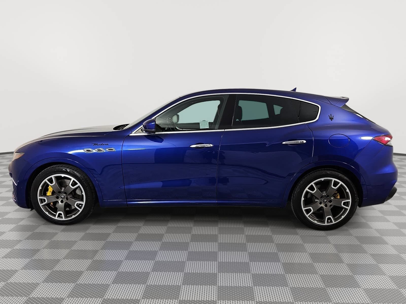 Used 2022 Maserati Levante Modena AWD/4WD image 5