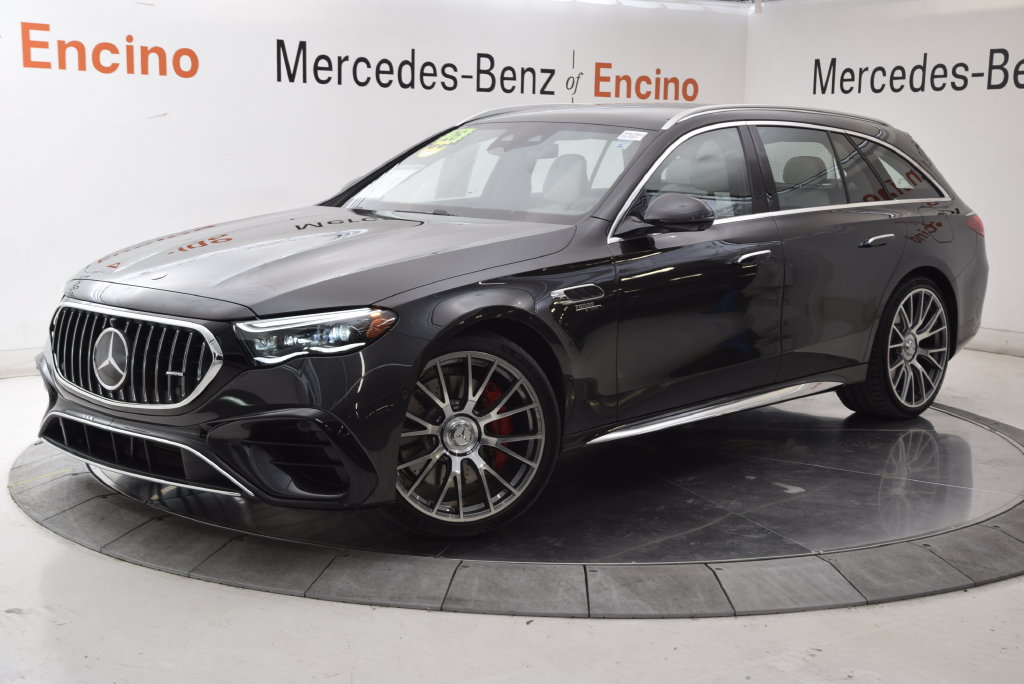 Used 2026 Mercedes-Benz E 53 AMG e 4MATIC Wagon image 2