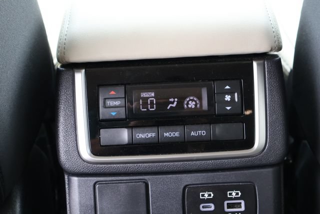 Certified 2025 Subaru Ascent Premium AWD/4WD image 19