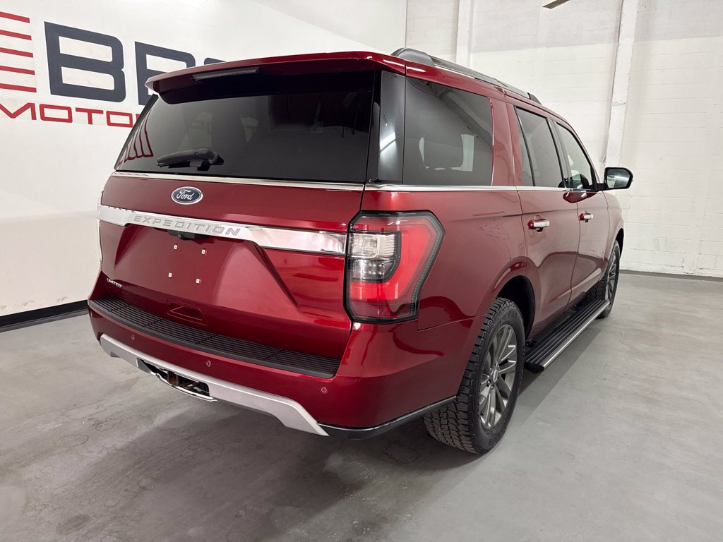 Used 2019 Ford Expedition Limited w/ Driver Assistance Package AWD/4WD image 4