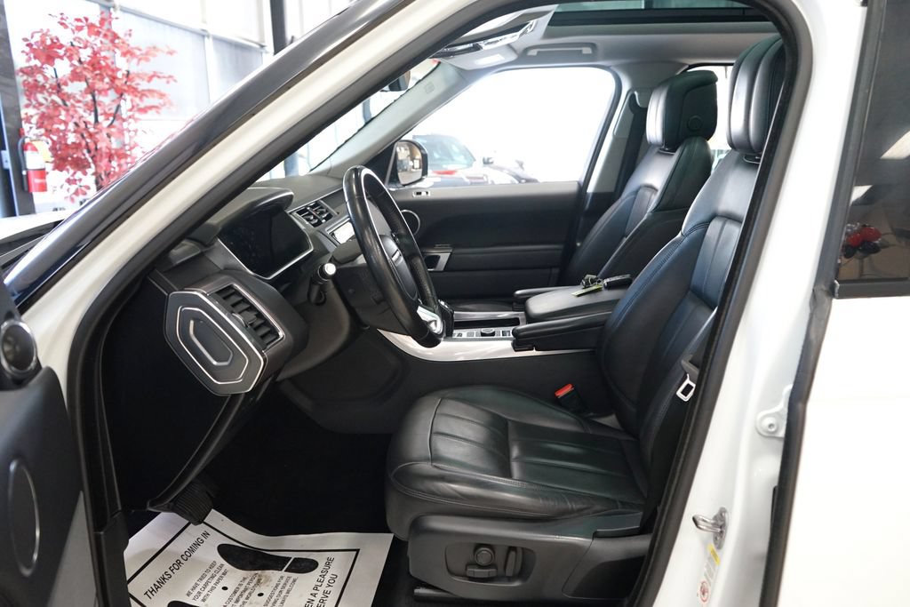 Used 2019 Land Rover Range Rover Sport HSE AWD/4WD image 30