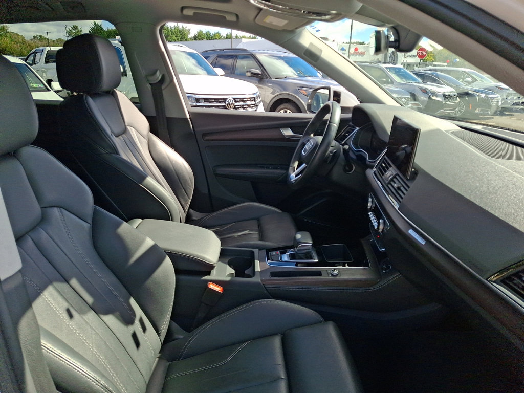Used 2024 Audi Q5 2.0T Premium Plus AWD/4WD image 12