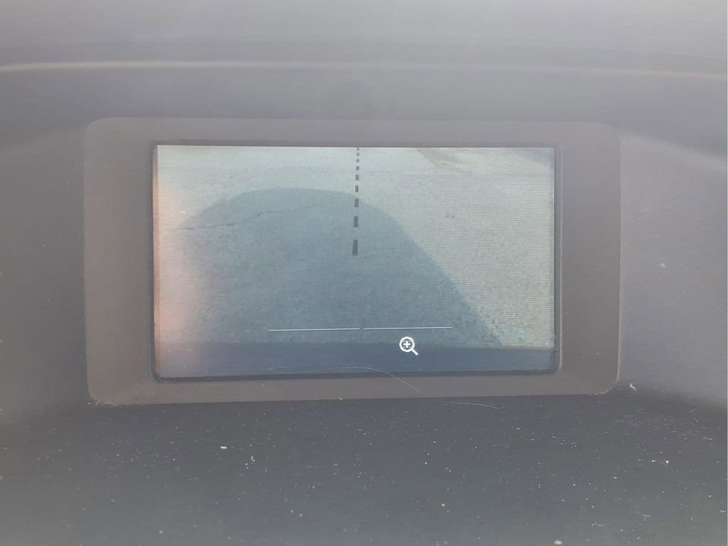 Used 2015 Ford Focus SE w/ SE Sport Package image 10