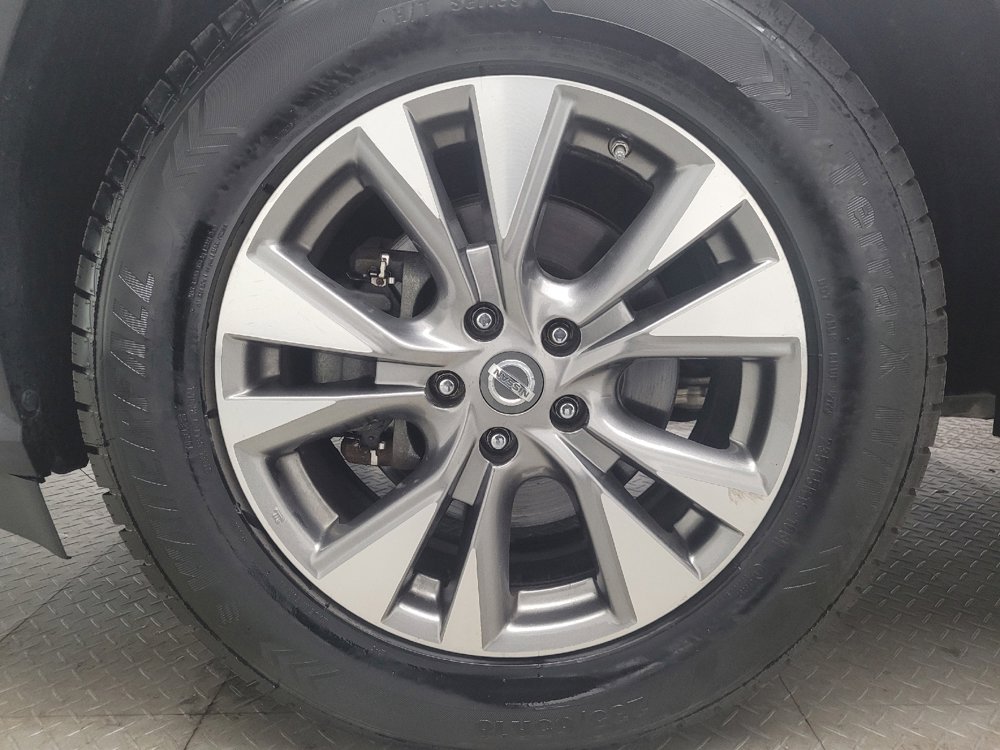 Used 2016 Nissan Murano SV AWD/4WD image 31