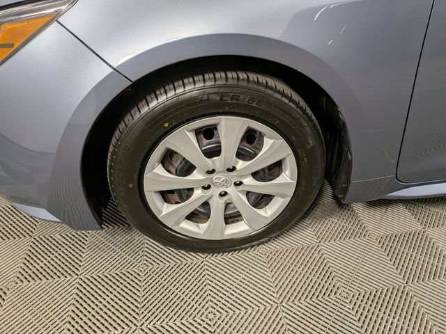 Used 2023 Toyota Corolla LE FWD image 30